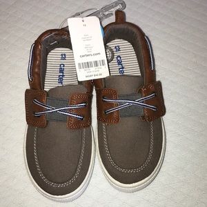 NWT Carter’s size 13 canvas boat shoe